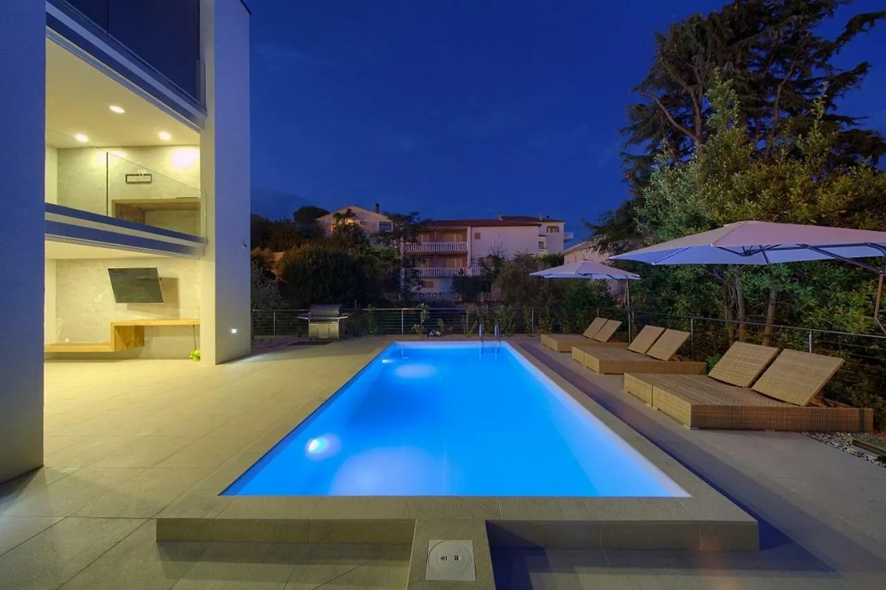 Villa Celeia Krk Town 0*,
