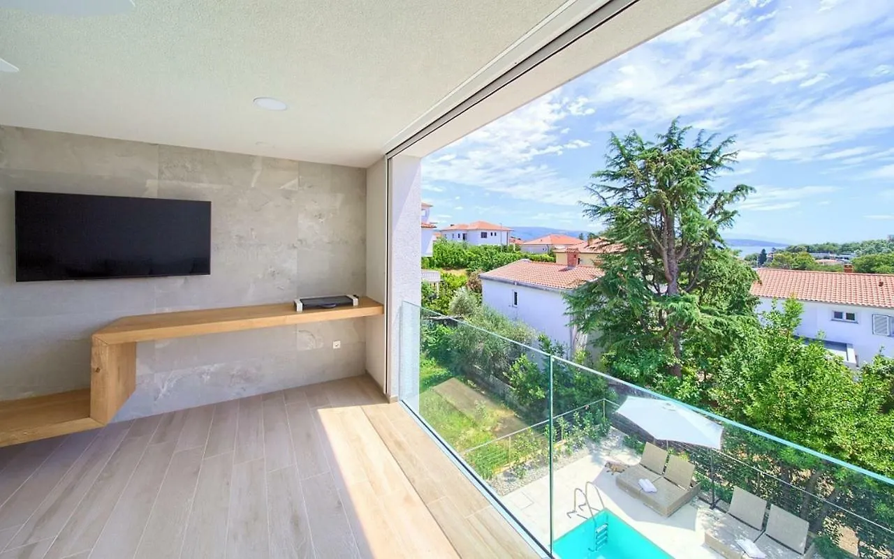 Villa Celeia Krk Town Apartment